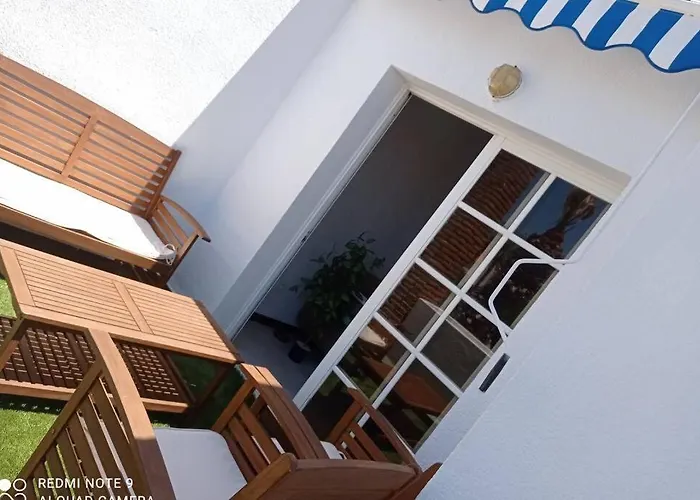 EL PEÑÓN IDÍLICO PISO A PIE DE Playa